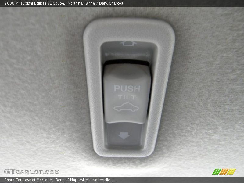 Northstar White / Dark Charcoal 2008 Mitsubishi Eclipse SE Coupe