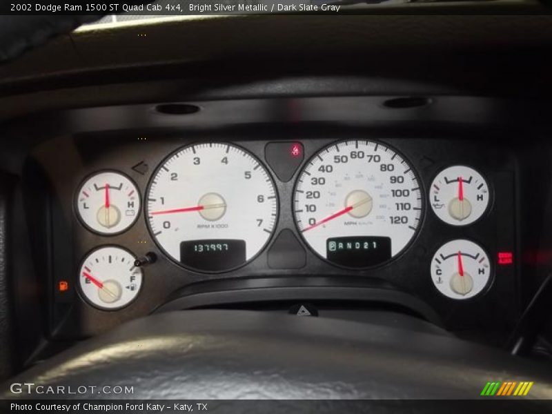 Bright Silver Metallic / Dark Slate Gray 2002 Dodge Ram 1500 ST Quad Cab 4x4