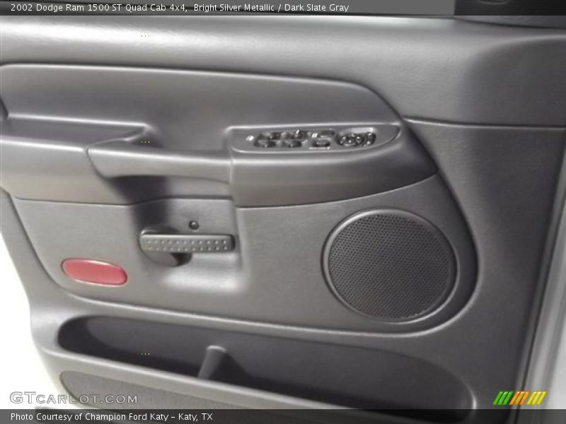 Bright Silver Metallic / Dark Slate Gray 2002 Dodge Ram 1500 ST Quad Cab 4x4