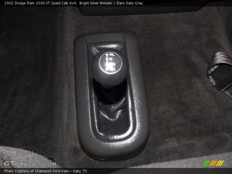 Bright Silver Metallic / Dark Slate Gray 2002 Dodge Ram 1500 ST Quad Cab 4x4