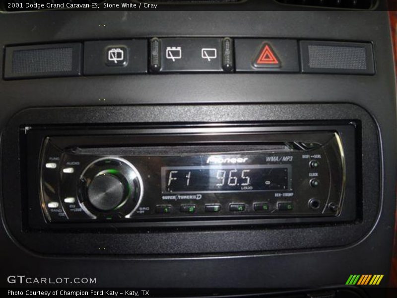 Stone White / Gray 2001 Dodge Grand Caravan ES