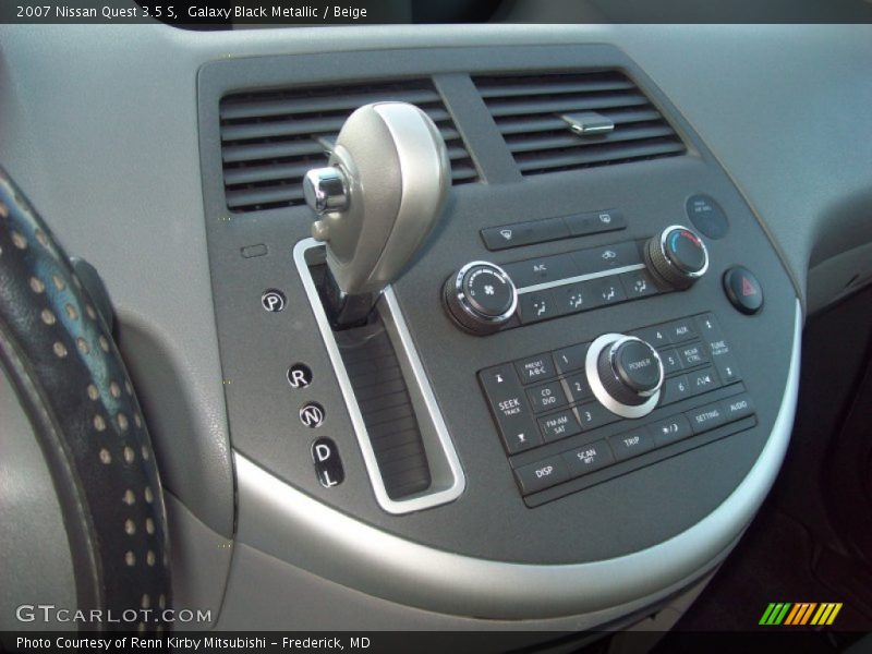 Galaxy Black Metallic / Beige 2007 Nissan Quest 3.5 S