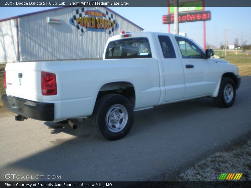 Bright White / Medium Slate Gray 2007 Dodge Dakota ST Club Cab