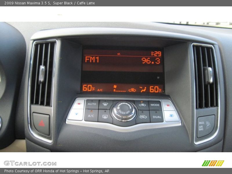 Super Black / Caffe Latte 2009 Nissan Maxima 3.5 S