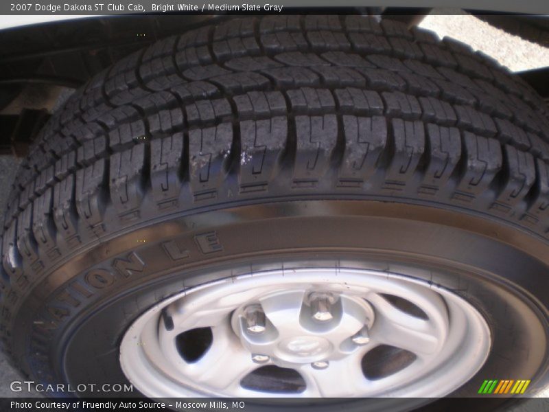 Bright White / Medium Slate Gray 2007 Dodge Dakota ST Club Cab