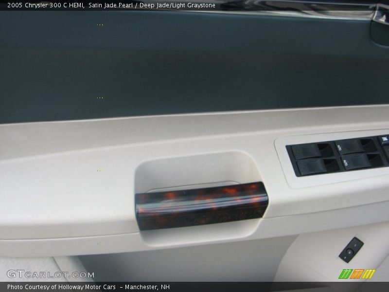 Satin Jade Pearl / Deep Jade/Light Graystone 2005 Chrysler 300 C HEMI