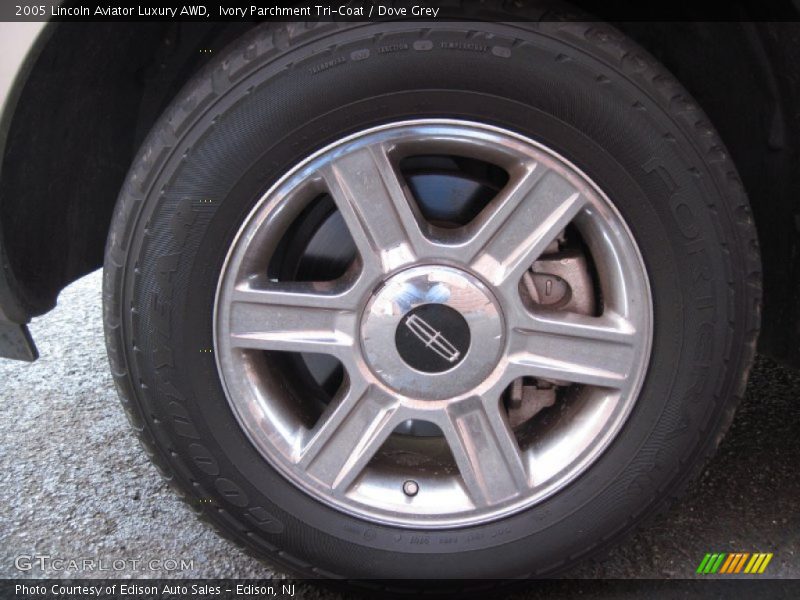 Ivory Parchment Tri-Coat / Dove Grey 2005 Lincoln Aviator Luxury AWD