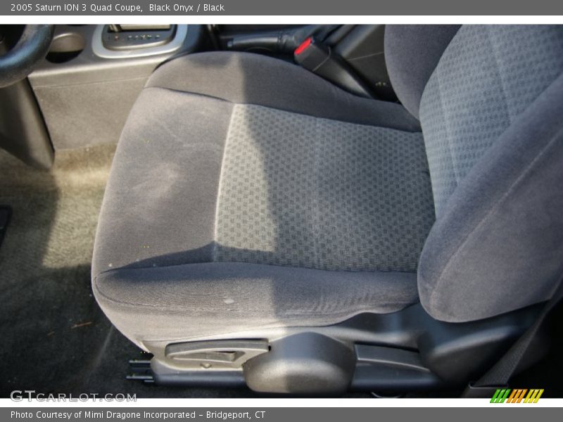 Black Onyx / Black 2005 Saturn ION 3 Quad Coupe