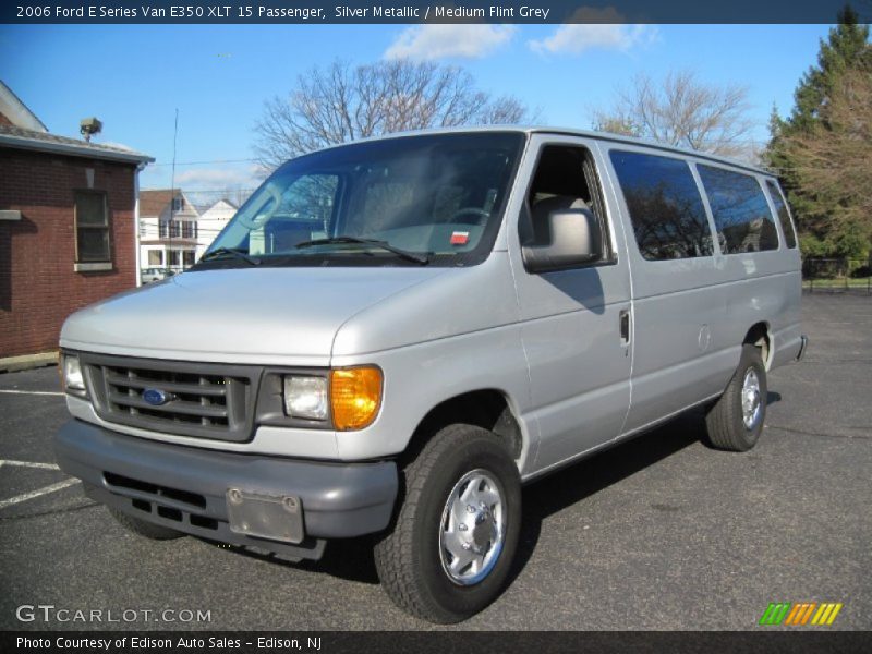 Silver Metallic / Medium Flint Grey 2006 Ford E Series Van E350 XLT 15 Passenger