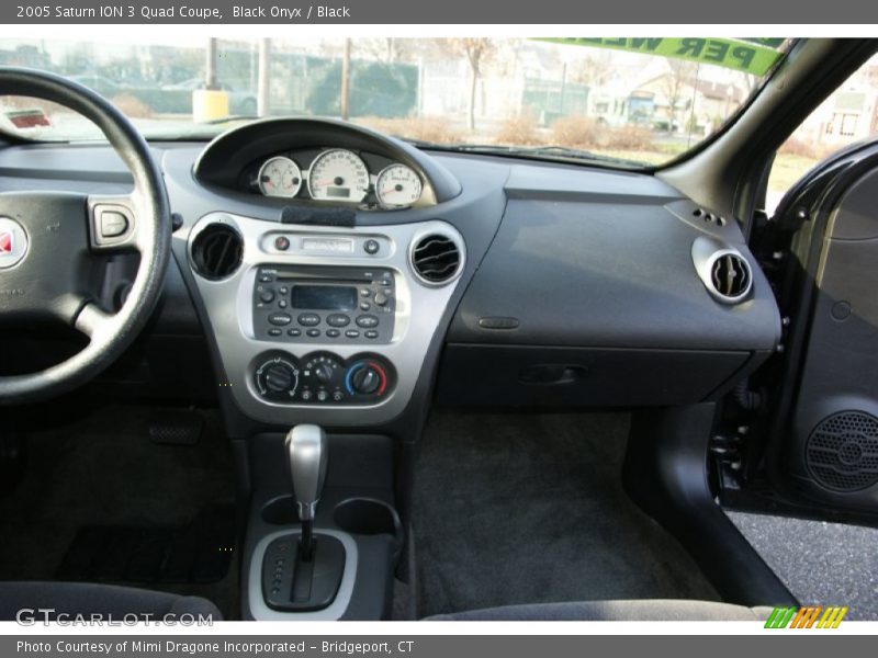Black Onyx / Black 2005 Saturn ION 3 Quad Coupe