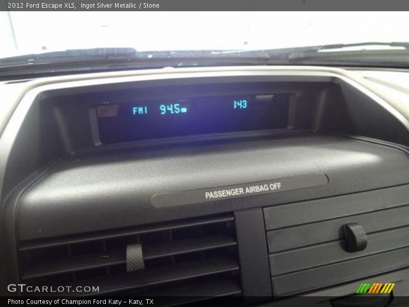 Ingot Silver Metallic / Stone 2012 Ford Escape XLS