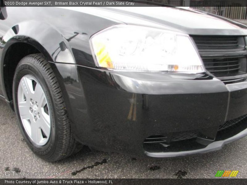 Brilliant Black Crystal Pearl / Dark Slate Gray 2010 Dodge Avenger SXT