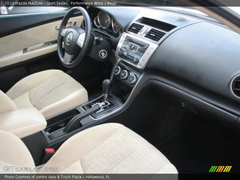 Performance White / Beige 2010 Mazda MAZDA6 i Sport Sedan