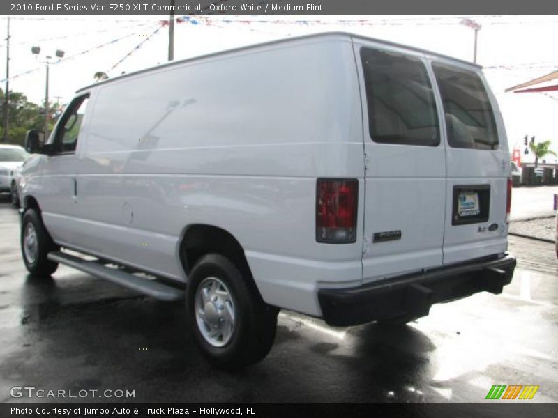 Oxford White / Medium Flint 2010 Ford E Series Van E250 XLT Commericial