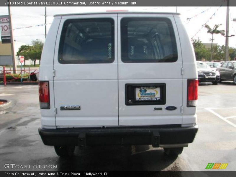 Oxford White / Medium Flint 2010 Ford E Series Van E250 XLT Commericial