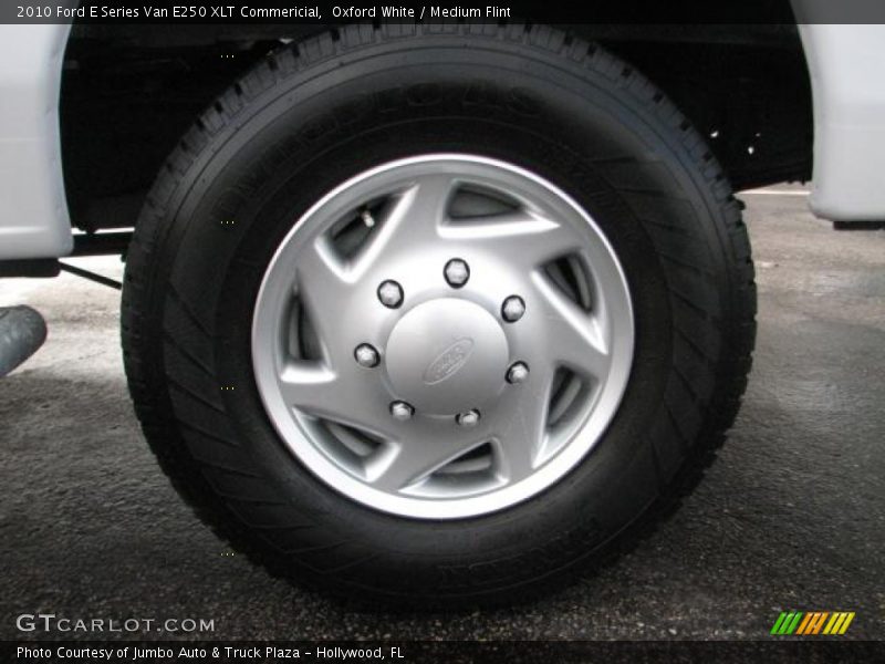 Oxford White / Medium Flint 2010 Ford E Series Van E250 XLT Commericial