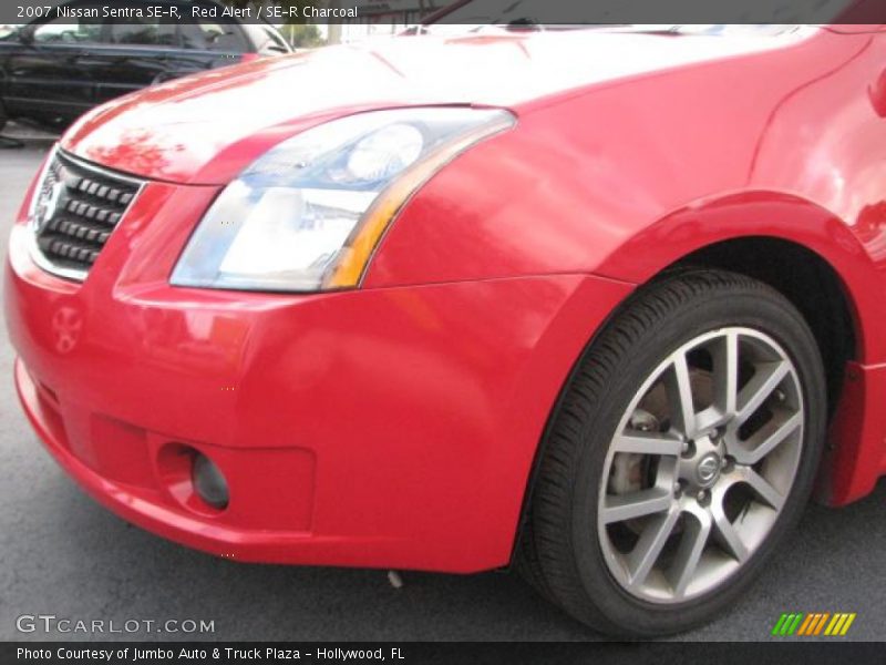 Red Alert / SE-R Charcoal 2007 Nissan Sentra SE-R