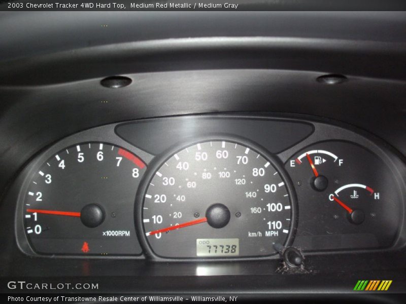 Medium Red Metallic / Medium Gray 2003 Chevrolet Tracker 4WD Hard Top