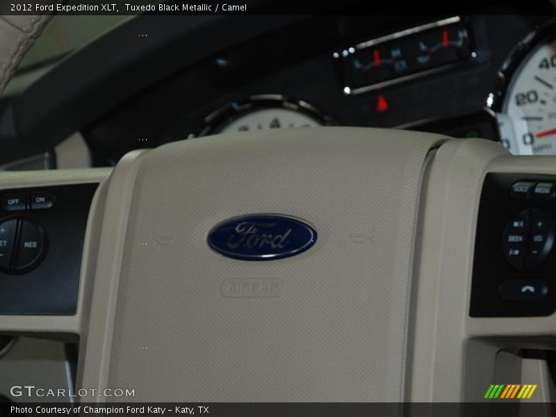 Tuxedo Black Metallic / Camel 2012 Ford Expedition XLT