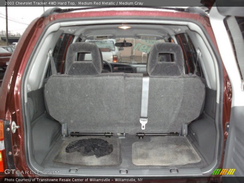 Medium Red Metallic / Medium Gray 2003 Chevrolet Tracker 4WD Hard Top