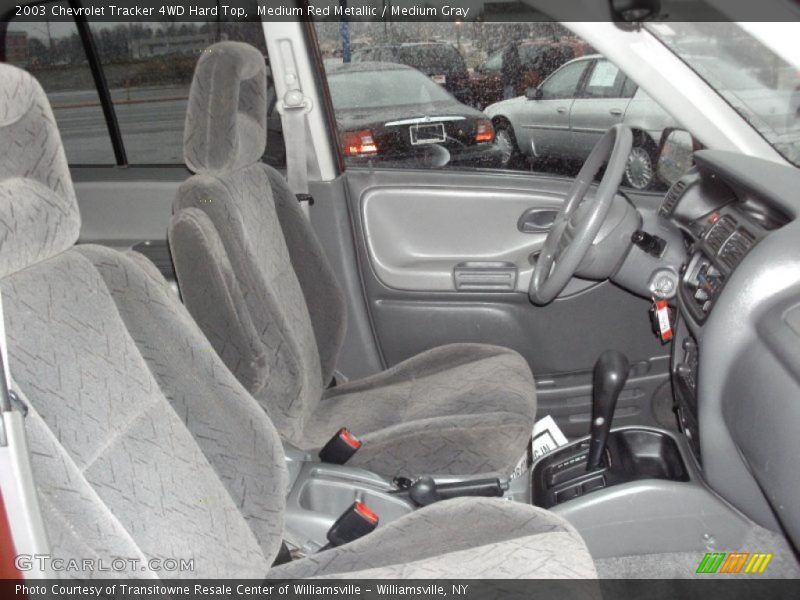 Medium Red Metallic / Medium Gray 2003 Chevrolet Tracker 4WD Hard Top