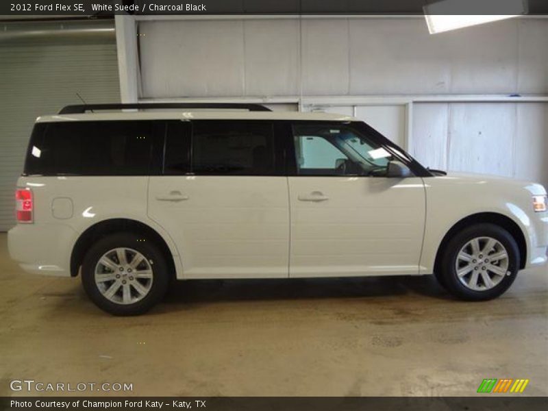 White Suede / Charcoal Black 2012 Ford Flex SE