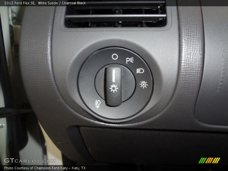 White Suede / Charcoal Black 2012 Ford Flex SE