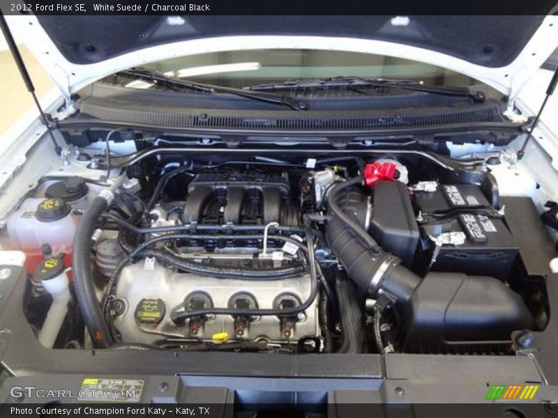 White Suede / Charcoal Black 2012 Ford Flex SE