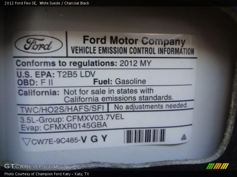 White Suede / Charcoal Black 2012 Ford Flex SE