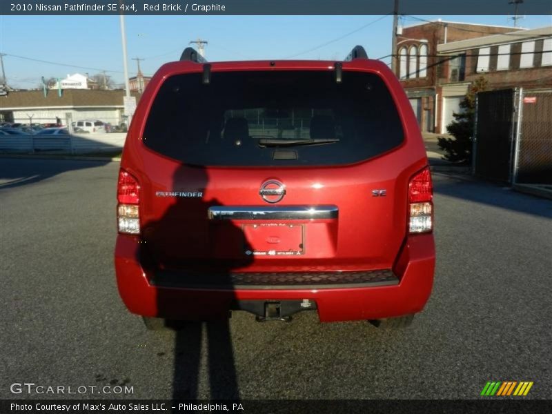 Red Brick / Graphite 2010 Nissan Pathfinder SE 4x4
