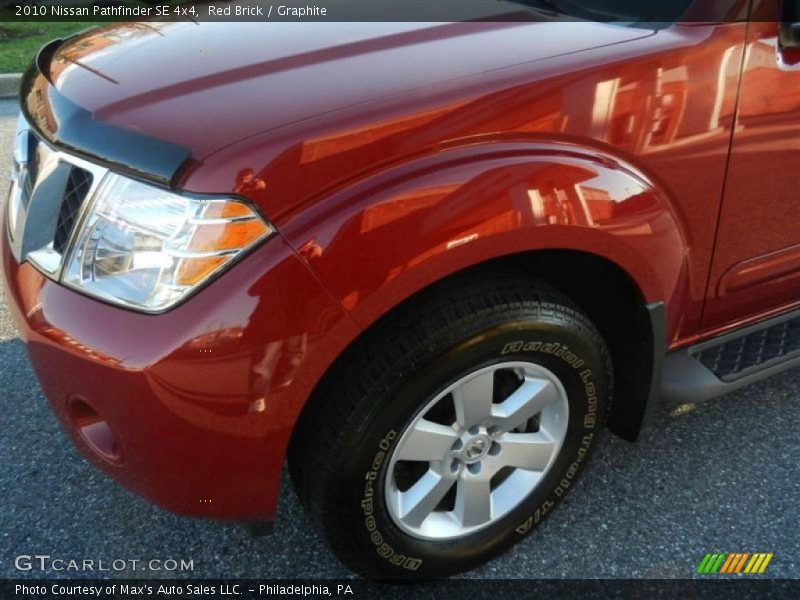 Red Brick / Graphite 2010 Nissan Pathfinder SE 4x4