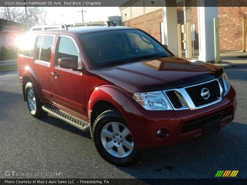 Red Brick / Graphite 2010 Nissan Pathfinder SE 4x4