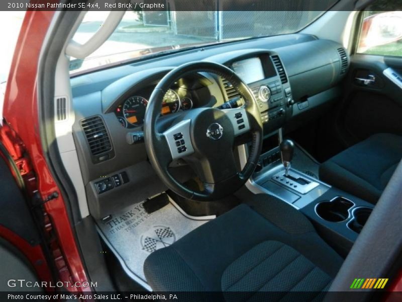 Red Brick / Graphite 2010 Nissan Pathfinder SE 4x4