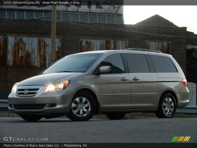 Silver Pearl Metallic / Gray 2006 Honda Odyssey EX