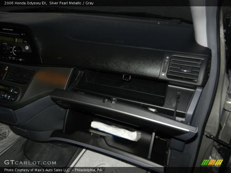 Silver Pearl Metallic / Gray 2006 Honda Odyssey EX