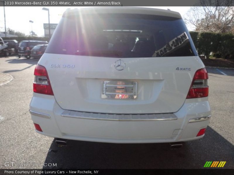 Arctic White / Almond/Black 2010 Mercedes-Benz GLK 350 4Matic
