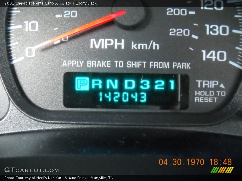 Black / Ebony Black 2001 Chevrolet Monte Carlo SS