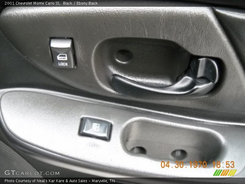 Black / Ebony Black 2001 Chevrolet Monte Carlo SS