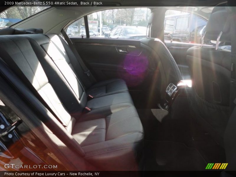 Black / Black 2009 Mercedes-Benz S 550 4Matic Sedan