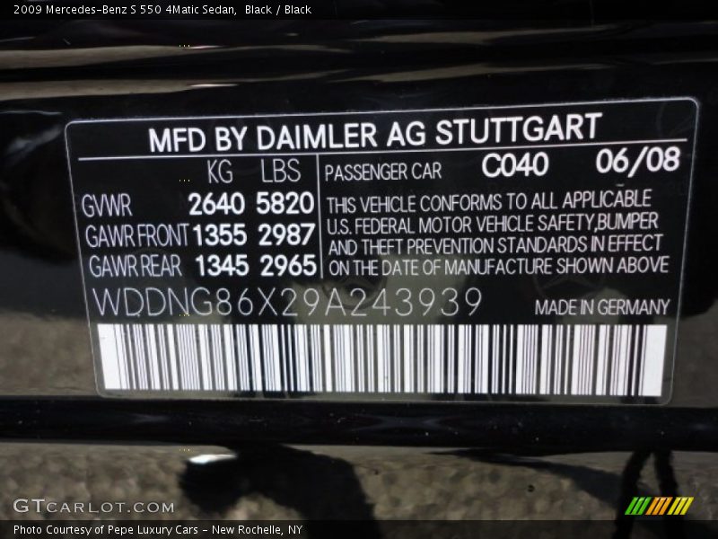 Black / Black 2009 Mercedes-Benz S 550 4Matic Sedan