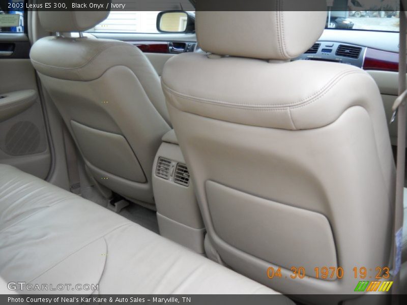 Black Onyx / Ivory 2003 Lexus ES 300