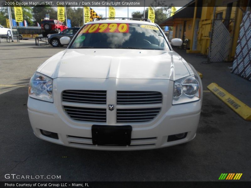 Cool Vanilla / Dark Slate Gray/Light Graystone 2006 Dodge Magnum SXT