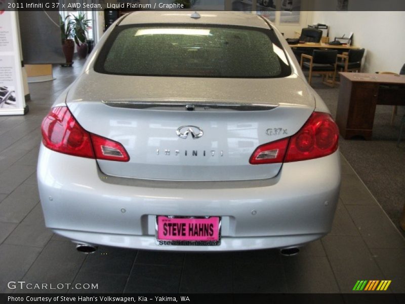 Liquid Platinum / Graphite 2011 Infiniti G 37 x AWD Sedan