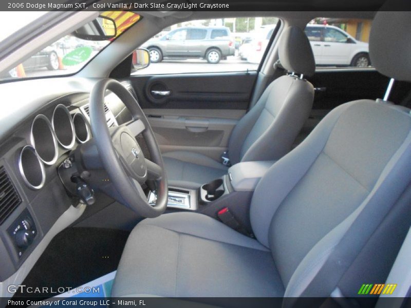 Cool Vanilla / Dark Slate Gray/Light Graystone 2006 Dodge Magnum SXT