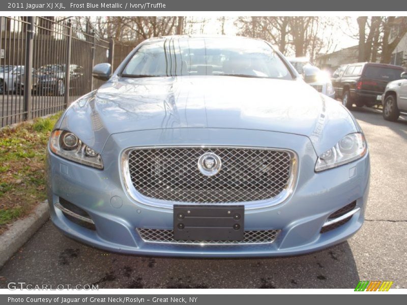 Frost Blue Metallic / Ivory/Truffle 2011 Jaguar XJ XJL