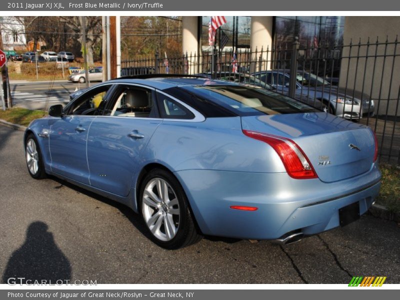 Frost Blue Metallic / Ivory/Truffle 2011 Jaguar XJ XJL