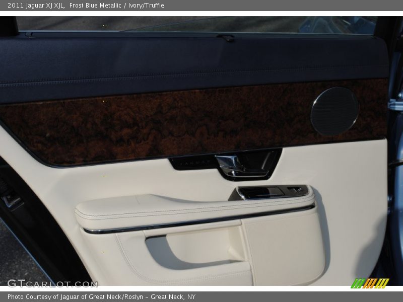 Frost Blue Metallic / Ivory/Truffle 2011 Jaguar XJ XJL