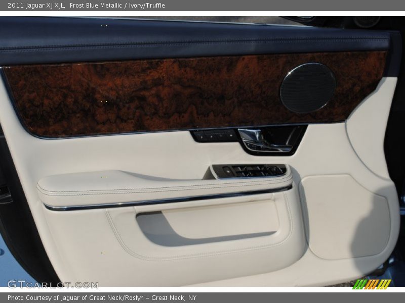 Frost Blue Metallic / Ivory/Truffle 2011 Jaguar XJ XJL