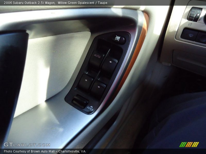 Willow Green Opalescent / Taupe 2006 Subaru Outback 2.5i Wagon