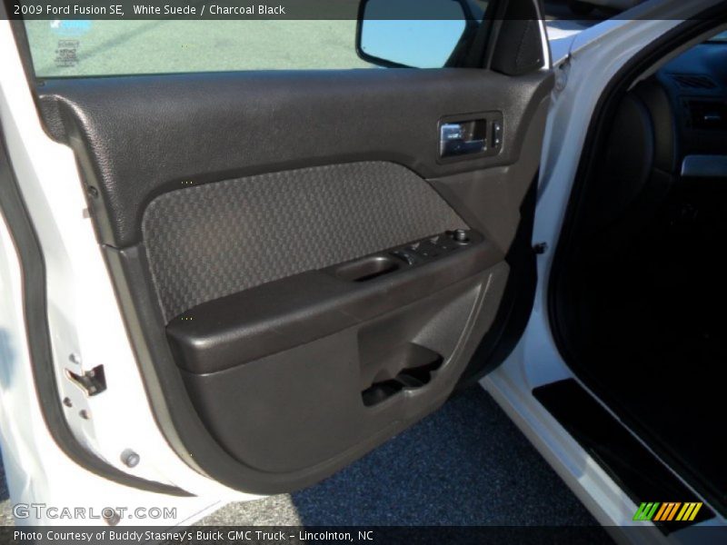 White Suede / Charcoal Black 2009 Ford Fusion SE